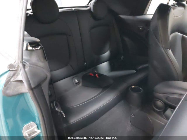 2016 MINI CONVERTIBLE WMWWG9C59G3C22546 Photo 7