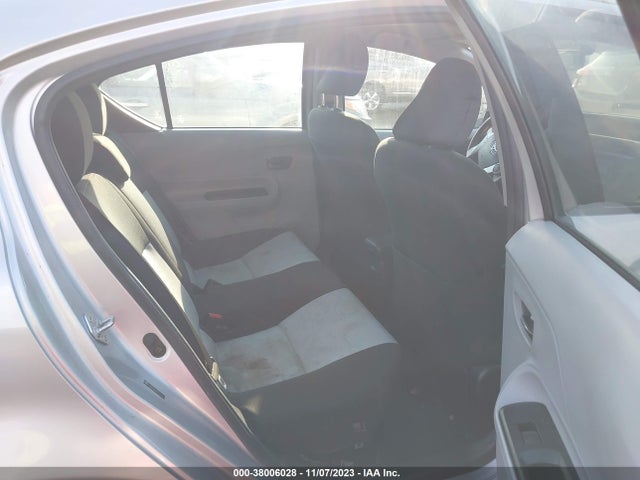 Toyota Prius C Two 2014 JTDKDTB39E1078820 Image 8