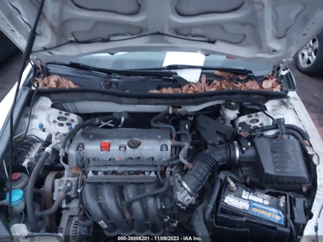 2011 HONDA ACCORD SDN LX VIN: 1HGCP2F38BA123534