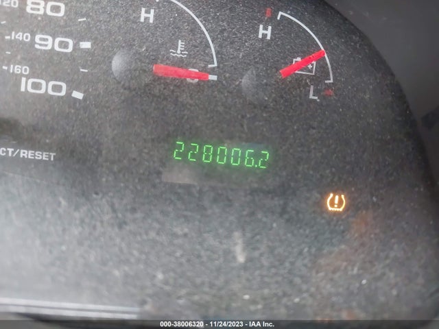 2008 FORD E-350 SUPER DUTY VIN: 1FTSE34L98DA19635