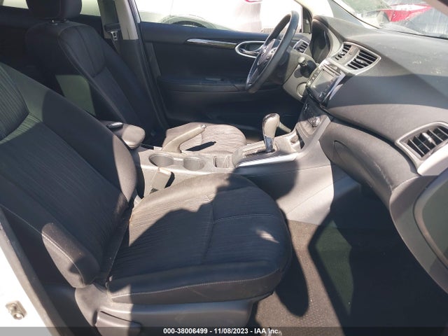 2017 NISSAN SENTRA SV VIN: 3N1AB7AP2HY214463