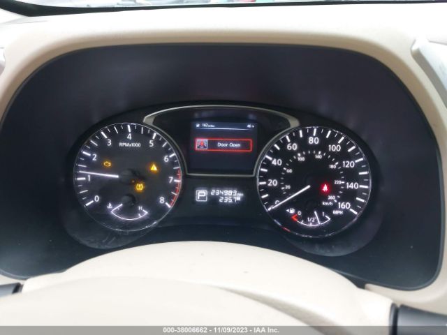 5N1AR2MN5EC647572 Nissan Pathfinder Sv