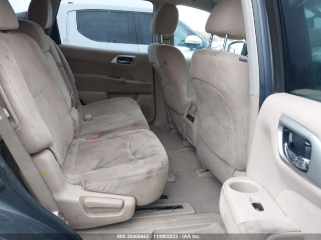 5N1AR2MN5EC647572 Nissan Pathfinder Sv