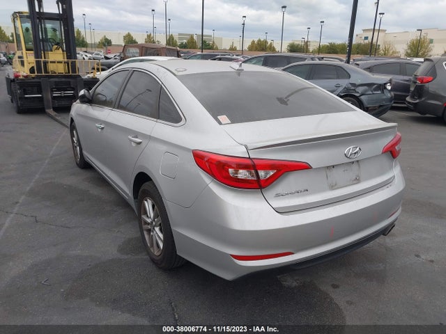 Hyundai SONATA SE 2017 5NPE24AF7HH546853 Image 3