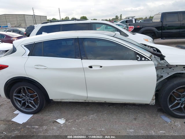 Продаж на аукціоні авто 2017 Infiniti Qx30 Sport, vin: SJKCH5CP8HA031043, номер лоту: 38006803