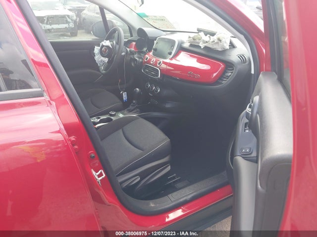 2019 FIAT 500X ZFBNFYA14KP768880 Photo 4