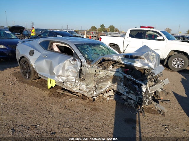 2018 1G1FH1R7XJ0111772 main image