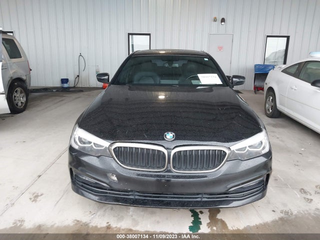 BMW 530I 2018 WBAJA5C5XJWA38582 Image 11