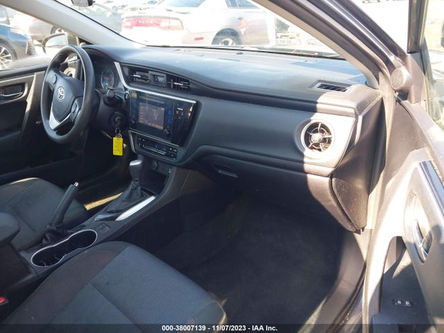 2017 TOYOTA COROLLA LE VIN: 2T1BURHE9HC778610