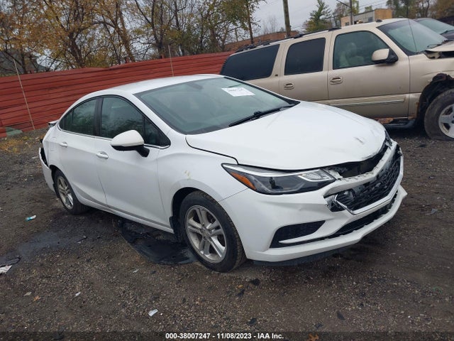 2018 1G1BE5SM8J7202738 main image