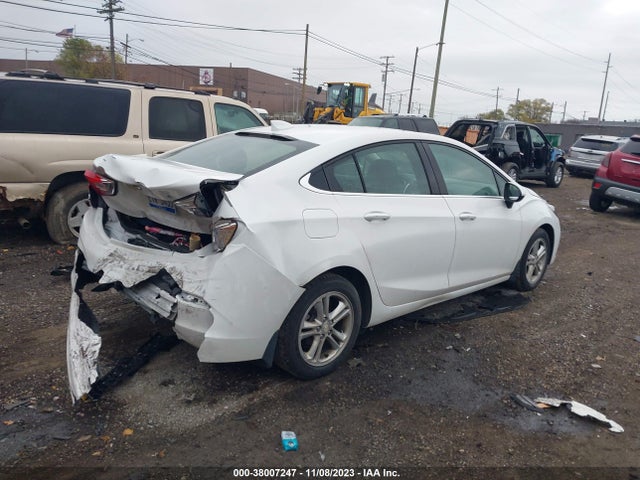 Chevrolet Cruze Lt Auto 2018 1G1BE5SM8J7202738 Image 4