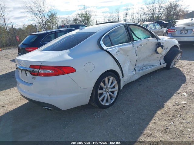 2013 JAGUAR XF SAJWJ0EFXD8S87523 Photo 3