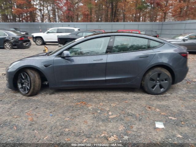5YJ3E1EA7NF339952 Tesla Model 3 Rear-wheel Drive