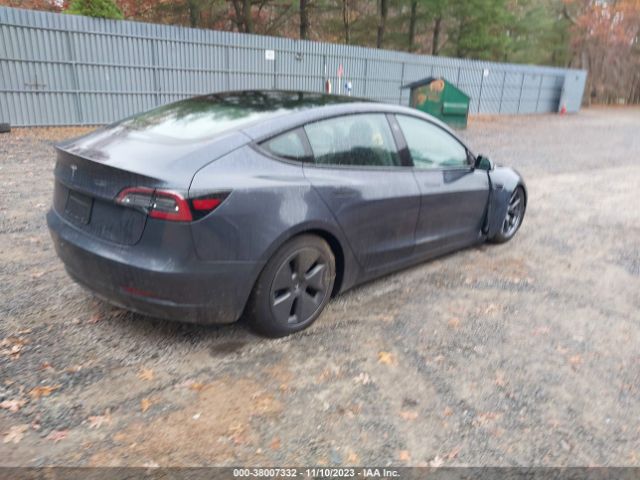 5YJ3E1EA7NF339952 Tesla Model 3 Rear-wheel Drive