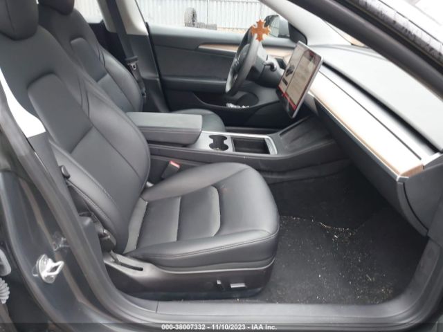 5YJ3E1EA7NF339952 Tesla Model 3 Rear-wheel Drive