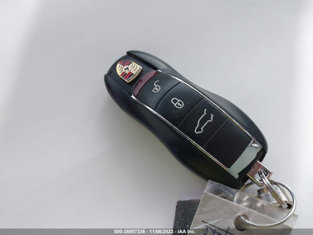 2012 PORSCHE CAYENNE HYBRID WP1AE2A2XCLA93323 Photo 10