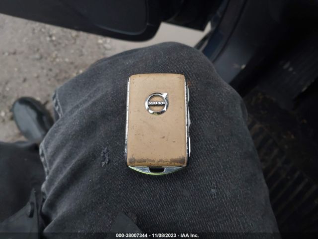 2018 VOLVO XC90 YV4A22PL4J1323129 Photo 10