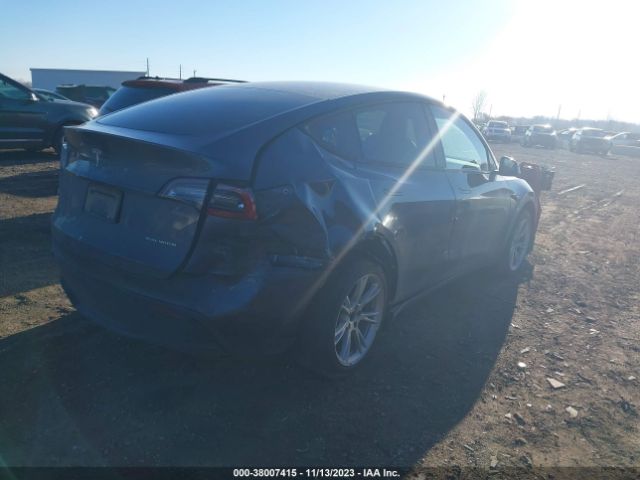 Tesla Model Y Long Range Dual Motor 2020 5YJYGDEE8LF016625 Image 4