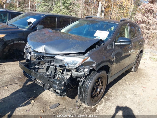 Toyota RAV4 LE 2017 JTMBFREV2HD199704 Image 2