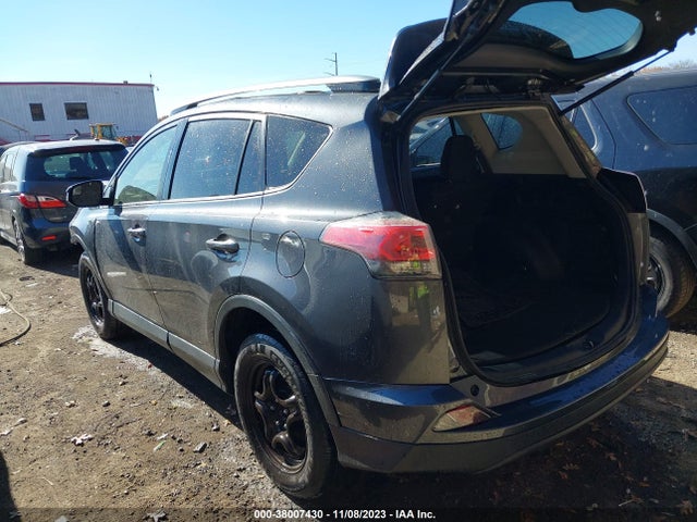 Toyota RAV4 LE 2017 JTMBFREV2HD199704 Image 3