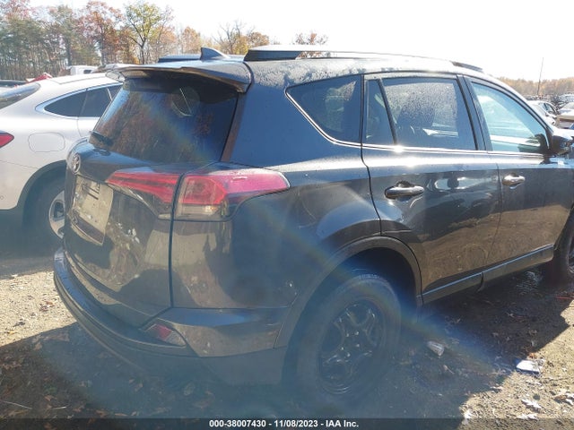Toyota RAV4 LE 2017 JTMBFREV2HD199704 Image 4