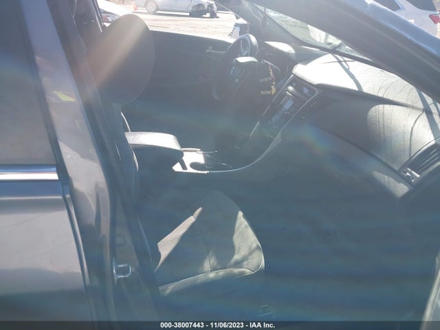 2013 HYUNDAI SONATA GLS VIN: 5NPEB4AC0DH657583