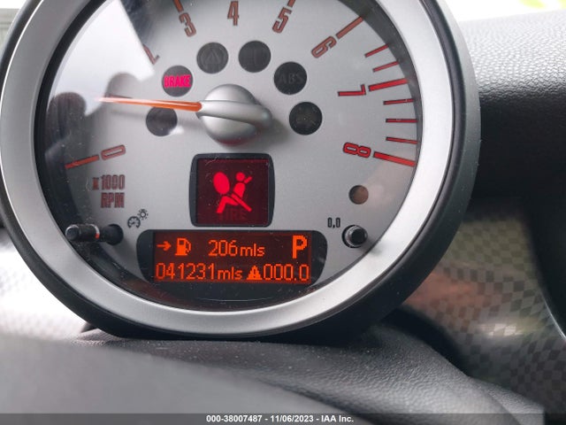 2008 MINI COOPER S WMWMF73508TV38589 Photo 6