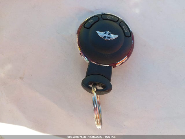 2008 MINI COOPER S WMWMF73568TT90139 Photo 10