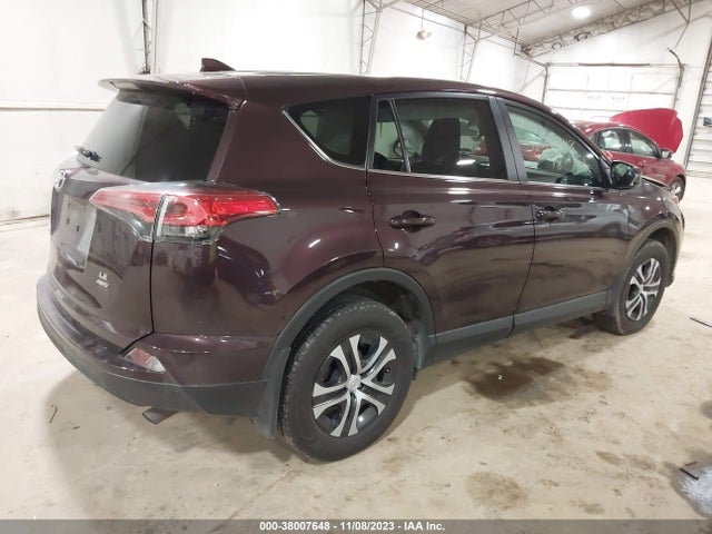 Toyota RAV4 LE 2018 2T3BFREV7JW765932 Image 4