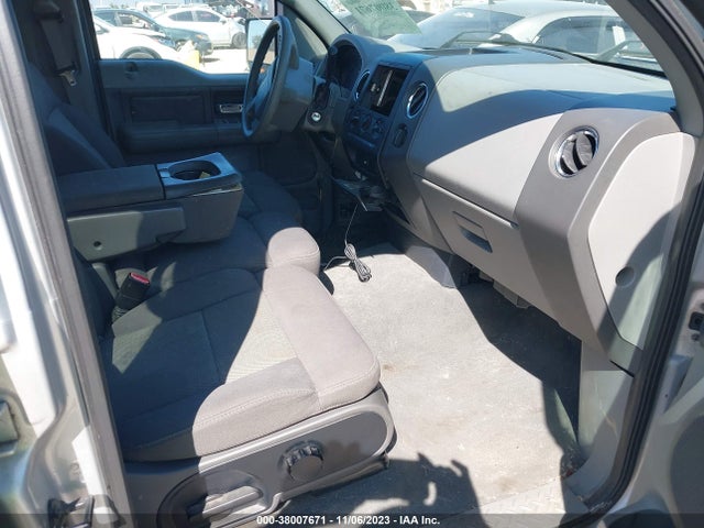 2004 FORD F-150 XLT VIN: 1FTRW14W34KB59583