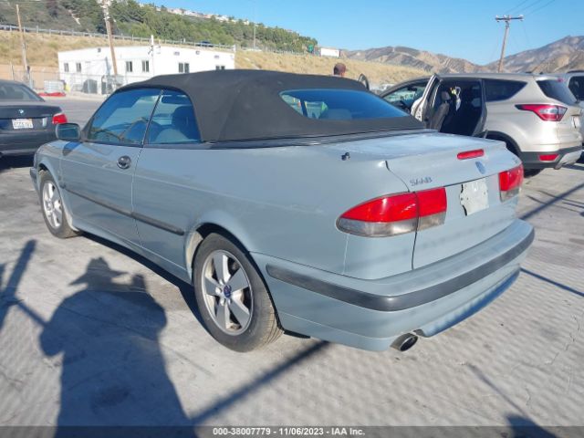 2003 SAAB 9-3 YS3DF75K737010466 Photo 2