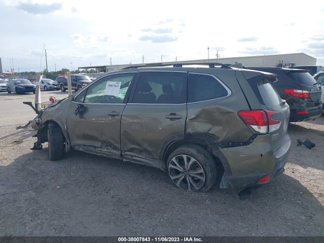 Subaru Forester Limited 2022 JF2SKAPC2NH519389 Image 15