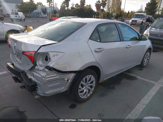 2018 TOYOTA COROLLA L/LE/XLE/SE/XSE VIN: 2T1BURHE3JC026696