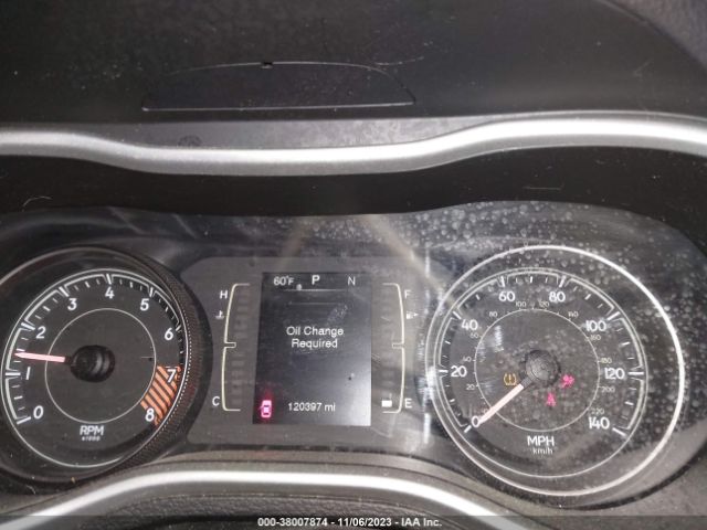 1C4PJLCS2EW103001 Jeep Cherokee Latitude