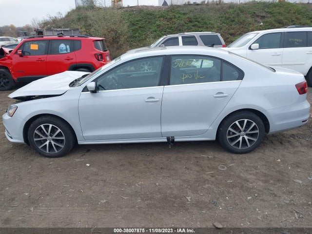 2018 VOLKSWAGEN JETTA 1.4T SE/1.4T WOLFSBURG EDITION VIN: 3VWDB7AJ0JM255562