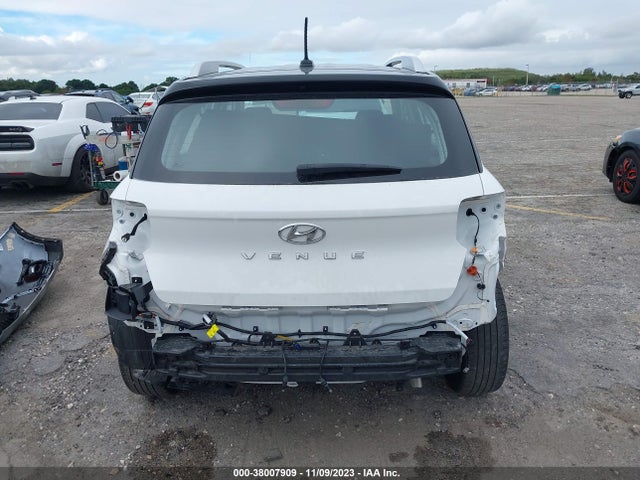 Hyundai Venue Limited 2023 KMHRC8A33PU237344 Image 17