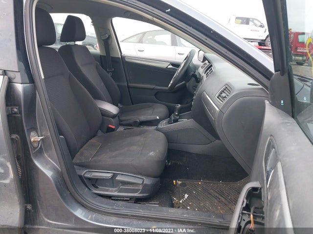 3VWB67AJ2GM396623 Volkswagen Jetta 1.4t Se