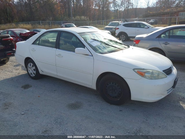 2003 TOYOTA CAMRY LE VIN: 4T1BE32K13U124362