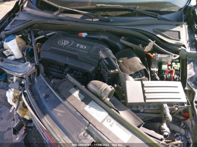 1VWAT7A32GC018972 Volkswagen Passat 1.8t S