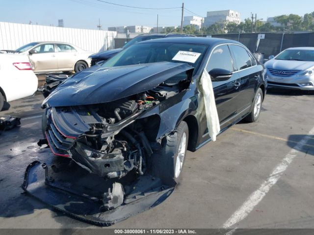 1VWAT7A32GC018972 Volkswagen Passat 1.8t S