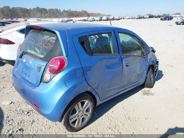 Chevrolet Spark 1lt Auto 2014 KL8CD6S96EC559843 Image 4