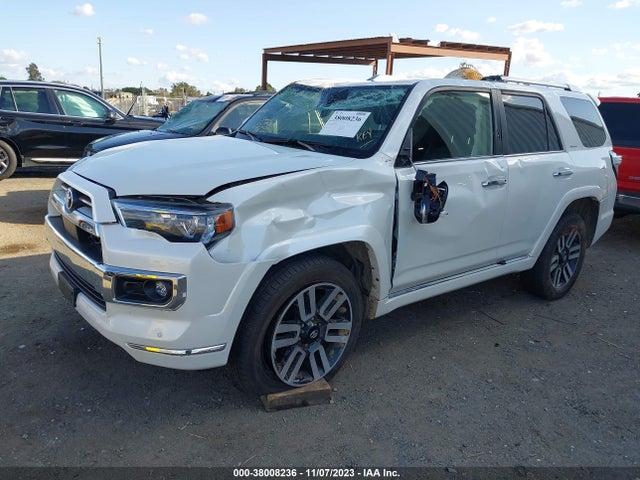 Toyota 4runner Limited 2021 JTEKU5JR5M5896498 Image 2