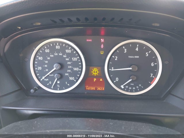 2007 BMW 525XI VIN: WBANF33597CS40005