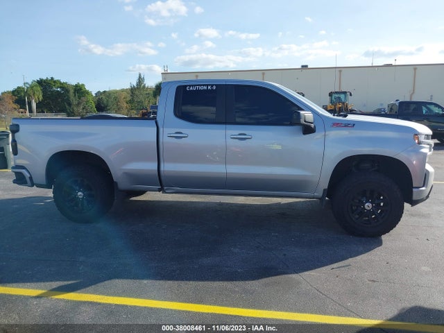 Chevrolet Silverado 1500 Rst 2019 1GCRYEED3KZ202015 Image 13