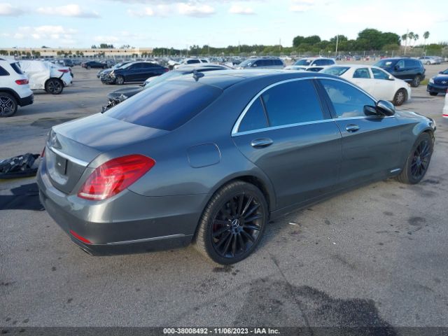 WDDUG8CB3HA316030 Mercedes-Benz S 550
