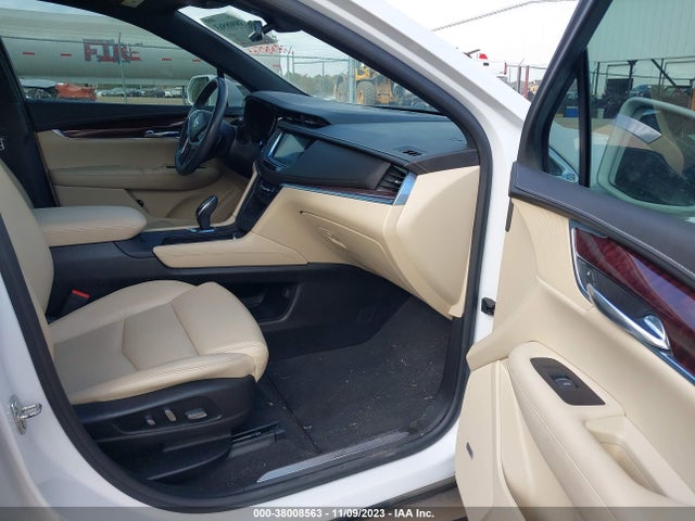 Cadillac XT5 LUXURY 2017 1GYKNBRS1HZ196140 Image 5