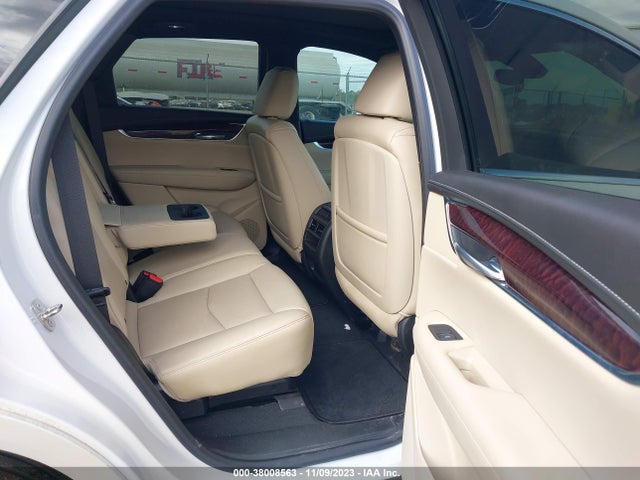 Cadillac XT5 LUXURY 2017 1GYKNBRS1HZ196140 Image 8