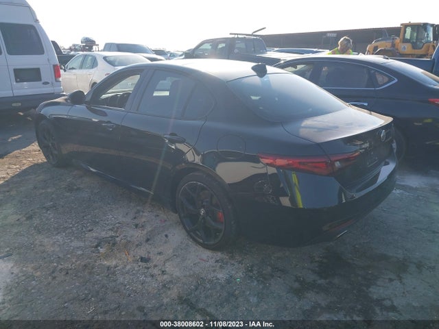 ZARFAMBN7M7644508 Alfa Romeo Giulia Ti Rwd