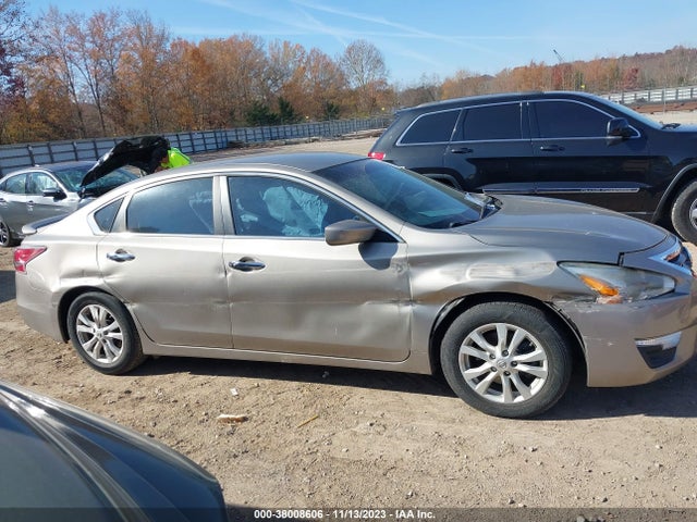 2014 NISSAN ALTIMA 2.5 S VIN: 1N4AL3AP7EC134055