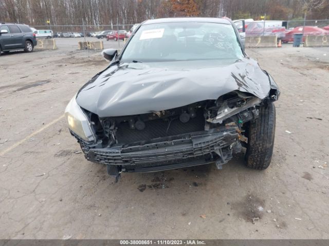 1HGCR2F31FA139364 Honda Accord Sedan Lx